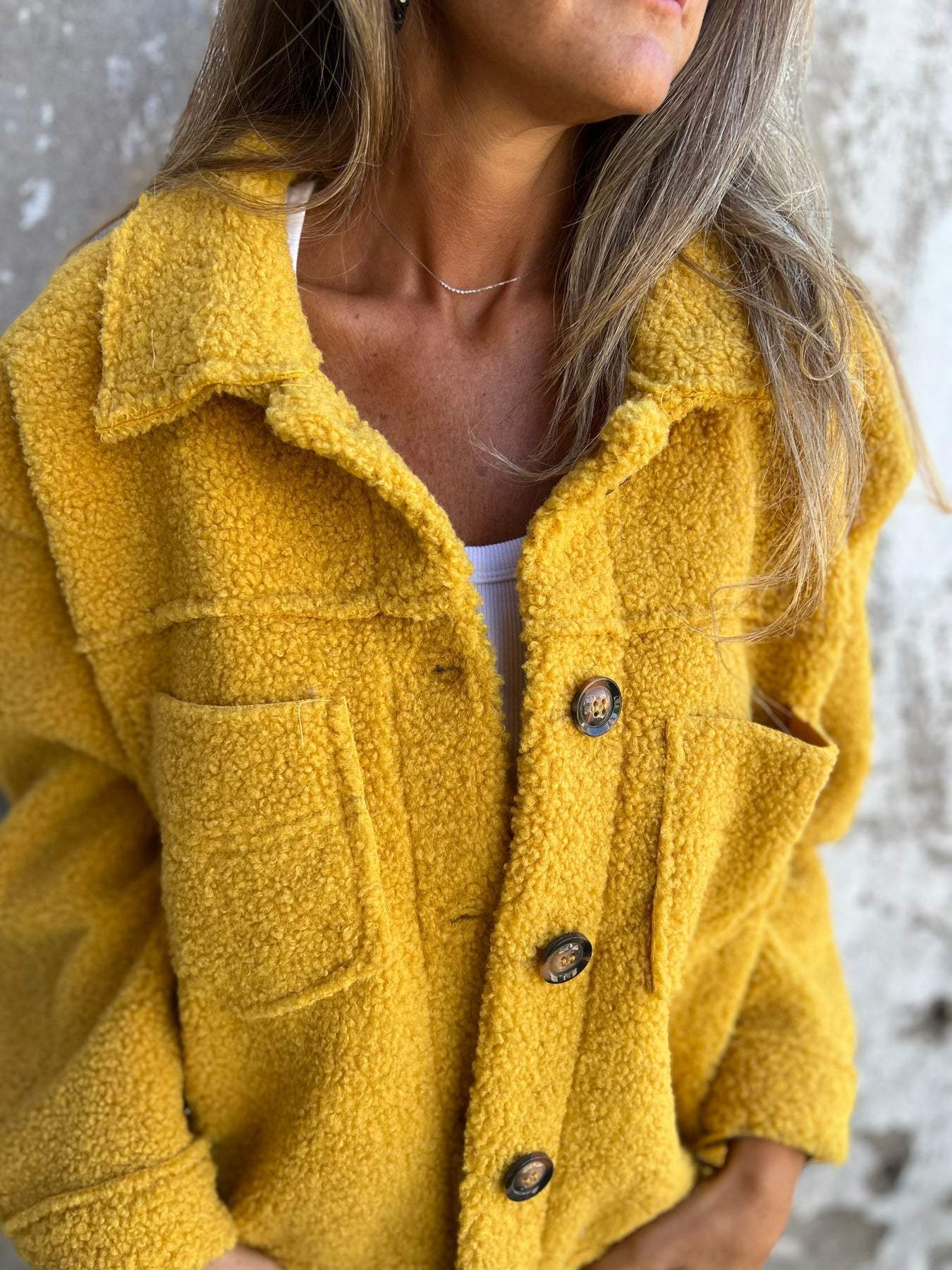 Manteau Femme en Laine d'Agneau à Boutonnage Simple